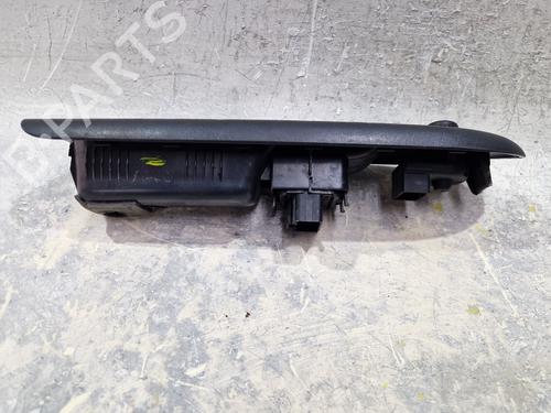 Left front window switch RENAULT CLIO II (BB_, CB_) 1.5 dCi (B/CB03) | BP29876589I27