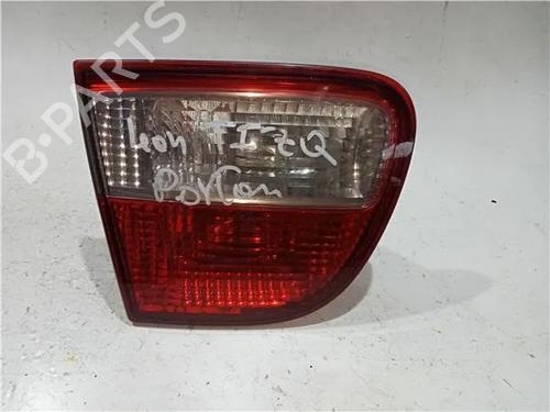 Venstre baglygte SEAT LEON (1M1) 1.9 TDI (110 hp) 23917153