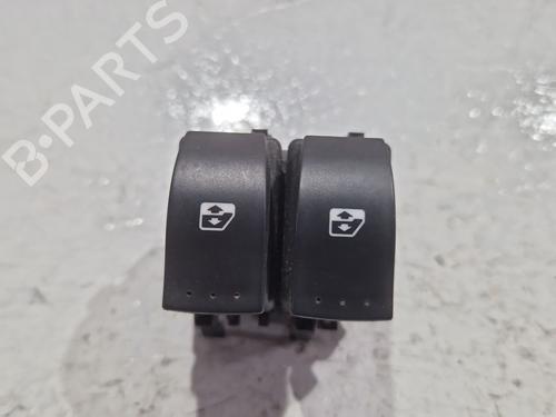 Used Left front window switch RENAULT LAGUNA II (BG0/1_) 1.9 dCi (BG08, BG0G) (120 hp) 30963559