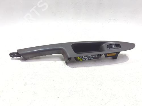 Mando elevalunas delantera derecho Mando elevalunas delantera derecho KIA RIO II (JB) 1.5 CRDi (110 hp) 36903661 36903661