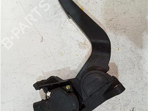 Pedal MERCEDES-BENZ VITO Bus (W638) 108 CDI 2.2 (638.194) (82 hp) 23907015