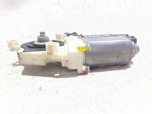 Right front window motor SEAT LEON (1M1) 1.9 SDI | BP30657006E20