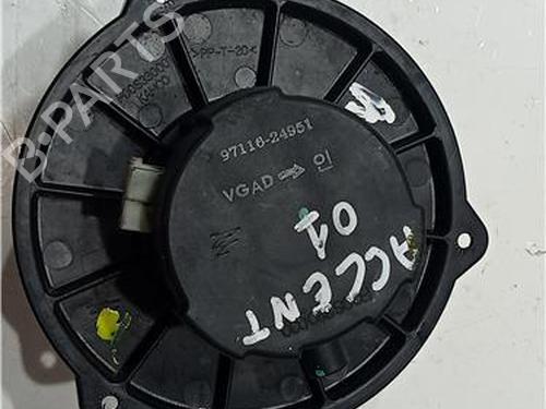 Used Heater blower motor HYUNDAI ACCENT II (LC) 1.5 (102 hp) 23915060
