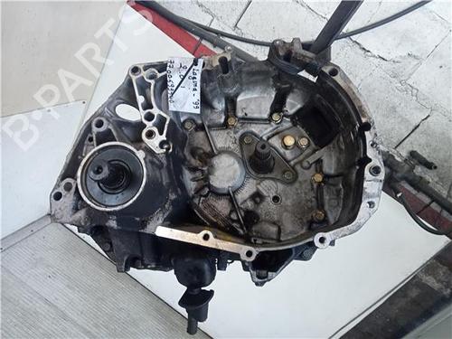 Used Gearbox RENAULT LAGUNA I (B56_, 556_) 2.0 (109 hp) 23918138
