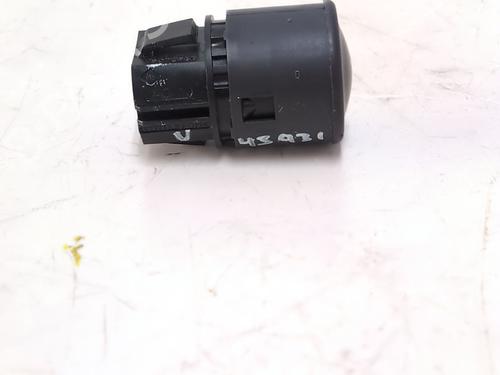Switch RENAULT LAGUNA III (BT0/1) 2.0 dCi (BT01, BT08, BT09, BT0E, BT0K, BT12, BT1C, BT1D,... | BP25485997I30 