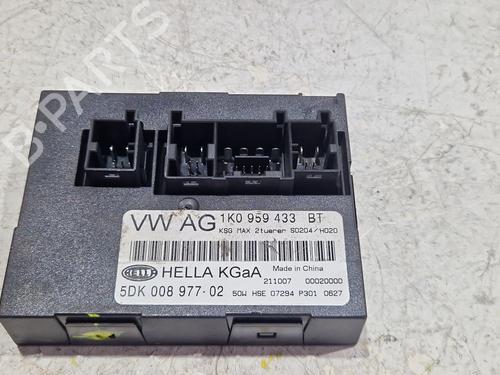 Used Electronic module SEAT LEON (1P1) 1.4 TSI (125 hp) 30533540