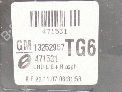 Left mirror OPEL ZAFIRA / ZAFIRA FAMILY B (A05) 1.9 CDTI (M75) | BP29518597C26 