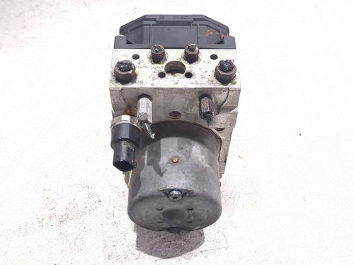 Used ABS pump TOYOTA AVENSIS Saloon (_T25_) 2.0 D-4D (CDT250_, CDT250R) (116 hp) 30772589