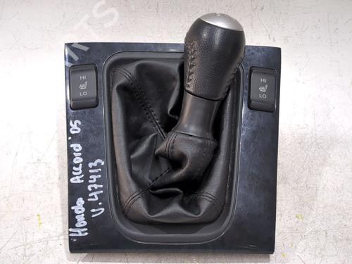 Used Shift knob HONDA ACCORD VII (CL, CN) 2.2 i-CTDi (CN1) (140 hp) 27715198