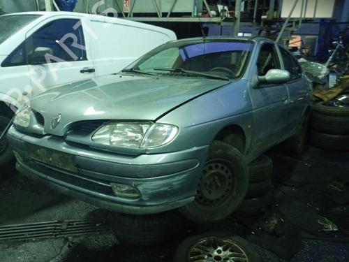 Peças RENAULT MEGANE I Classic (LA0/1_) 1.9 dTi (LA08, LA0N, LA0K) (98 hp) 4430701