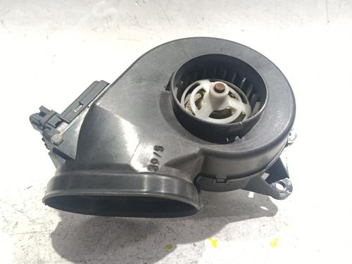 Used Heater blower motor Heater blower motor CITROËN C8 (EA_, EB_) 2.2 HDi (128 hp) 39987755 39987755