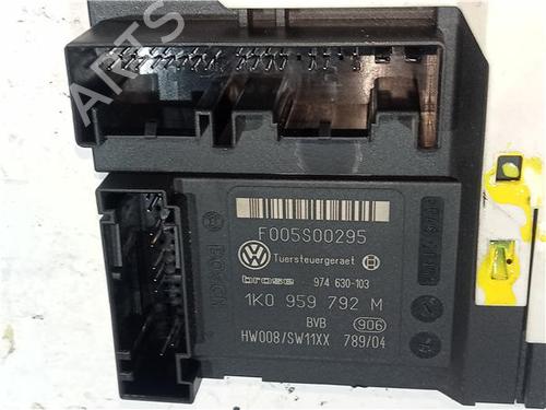Right front window motor SEAT ALTEA (5P1) 1.6 | BP23918043E20 