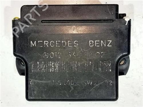 Elektronisk modul MERCEDES-BENZ C-CLASS (W203) C 180 (203.035) (129 hp) 23908562