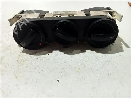 AC Styreenhet / Manøvreringsenhet VW POLO IV (9N_, 9A_) 1.9 TDI (101 hp) 23929255