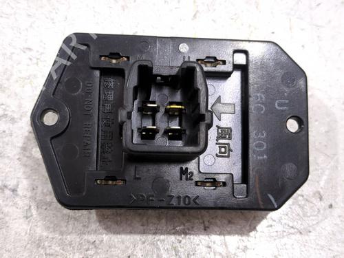 heater-resistor-toyota-yaris-_p1_-1999-2000-2001-2002-2003-2004-2005-34371087 main image