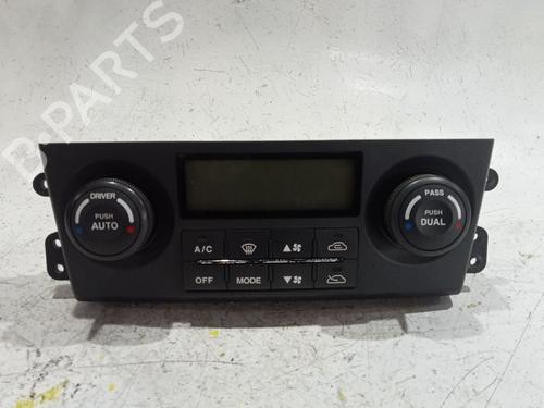 Used Climate control Climate control KIA SORENTO I (JC) 2.5 CRDi 4WD (140 hp) 36766409 36766409