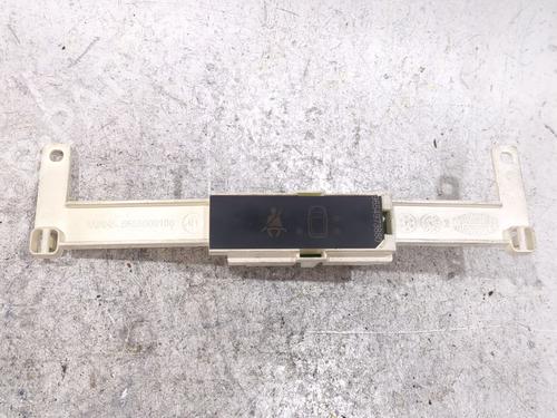 switch-peugeot-1007-km_-2005-34123638 main image