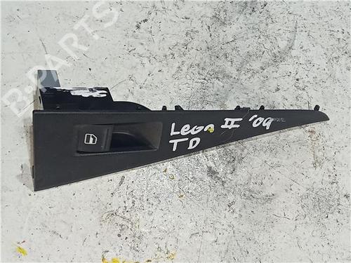 Used Right rear window switch SEAT LEON (1P1) 2.0 TDI 16V (140 hp) 23923221