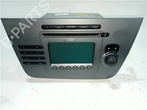 Used Radio SEAT TOLEDO III (5P2) 2.0 TDI 16V (140 hp) 23931067