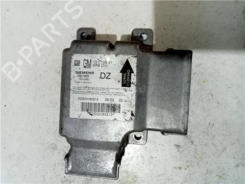 Airbag styreenhed OPEL VECTRA B (J96) 2.0 DI 16V (F19) (82 hp) 23929445