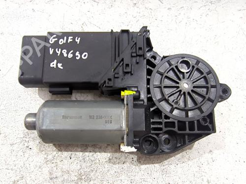Used Right front window motor Right front window motor VW GOLF IV (1J1) 1.9 TDI (110 hp) 34124704 34124704