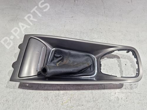 Used Middle console CITROËN C5 III (RD_) 2.0 HDi 150 / BlueHDi 150 (RDRHEA, RDRHE8, RDAHRM,... (150 hp) 30773056