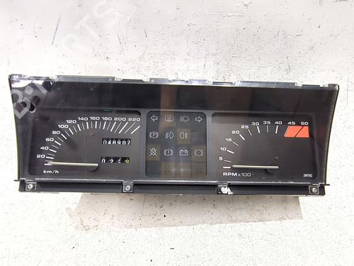 Instrumentenkombination für ROVER 2000-3500 Hatchback (SD1) 2400 TD (91 hp) 31882310