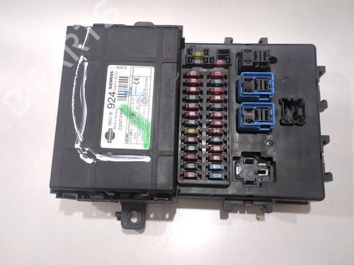 Used Fuse box NISSAN PRIMERA Hatchback (P12) 2.0 (140 hp) 26673579