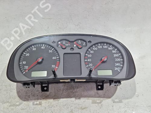 Used Instrument cluster VW BORA I (1J2) 1.9 SDI (68 hp) 32722368