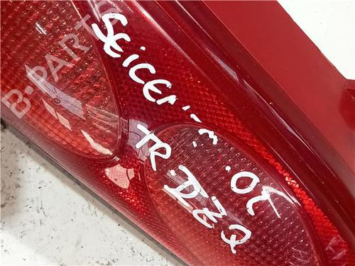 Left taillight FIAT SEICENTO / 600 (187_) 1.1 (187AXB, 187AXB1A, 187AXC1A02) | BP23922628C34 