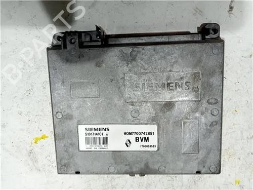 Used Electronic module RENAULT 19 I (B/C53_) [1988-1994]  26566807