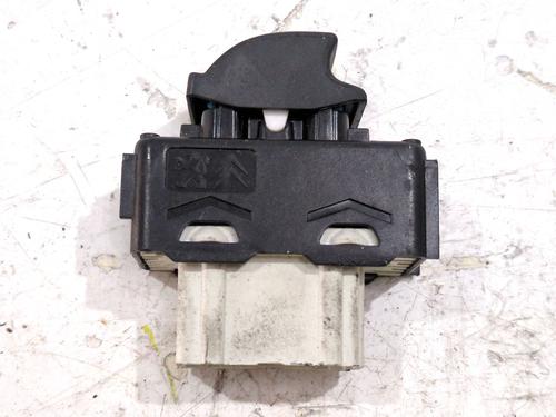 Right front window switch PEUGEOT 208 I (CA_, CC_) 1.6 GTi | BP33654638I26 - Image 3