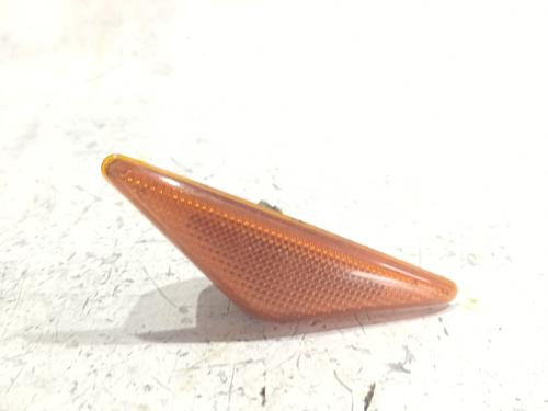 Used Right side indicator Right side indicator 39098766 39098766