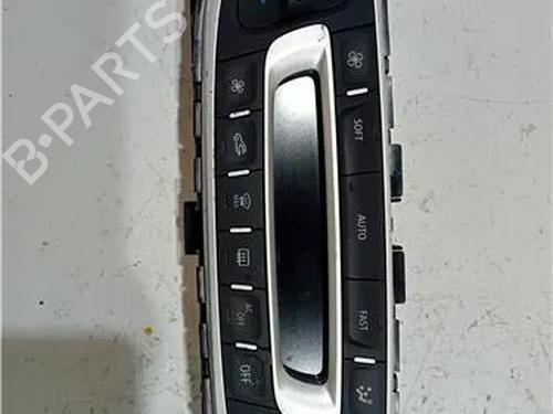 AC Styreenhet / Manøvreringsenhet RENAULT MEGANE III Hatchback (BZ0/1_, B3_) 1.5 dCi (86 hp) 23932180