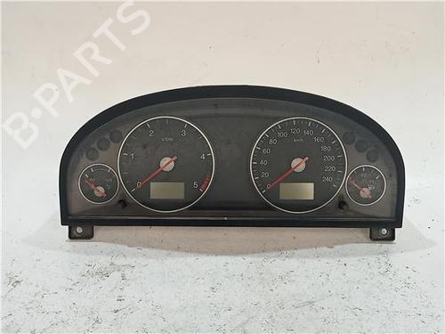 Used Instrument cluster FORD MONDEO III Saloon (B4Y) 2.0 16V DI / TDDi / TDCi (90 hp) 23911760