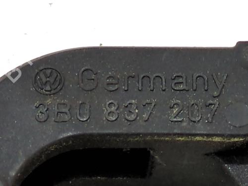 Front left exterior door handle SEAT LEON (1P1) 1.6 TDI | BP26673589C128 