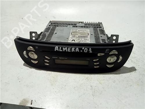 Used Radio NISSAN ALMERA II (N16) 2.2 Di (110 hp) 23929486