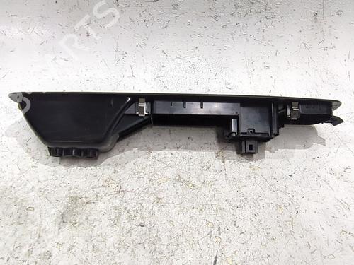 Right front window switch RENAULT SCÉNIC III (JZ0/1_) 1.6 dCi (JZ00, JZ12) | BP32668951I26