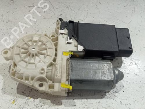 Left front window motor VW GOLF IV Variant (1J5) 1.6 | BP36766102E21 - Image 3