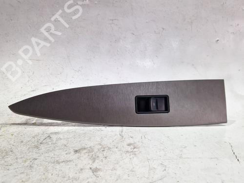 Højre fortil elrude kontakt TOYOTA AVENSIS Saloon (_T27_) 2.0 D-4D (ADT270_, ADT270R) (124 hp) 32657253