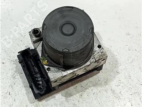 Abs pomp RENAULT SCÉNIC II (JM0/1_) 1.5 dCi (JM02, JM13) (101 hp) 23930429