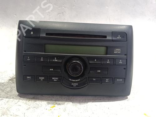 Used Radio Radio FIAT STILO (192_) 1.9 JTD (192_XE1A) (115 hp) 39950083 39950083