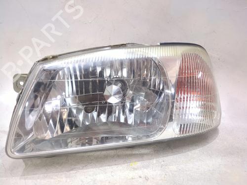 Faro izquierdo HYUNDAI ACCENT II Saloon (LC) 1.3 (75 hp) 27858666