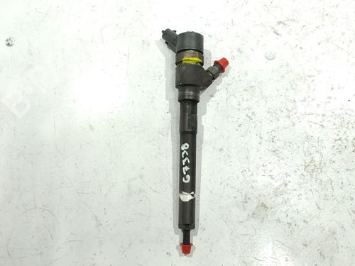 Spreder / Dyse KIA SPORTAGE II (JE_, KM_) 2.0 CRDi (113 hp) 31092990