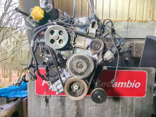 Used Engine Engine NISSAN TERRANO II (R20) 2.4 i 12V 4WD (124 hp) 33955631 33955631