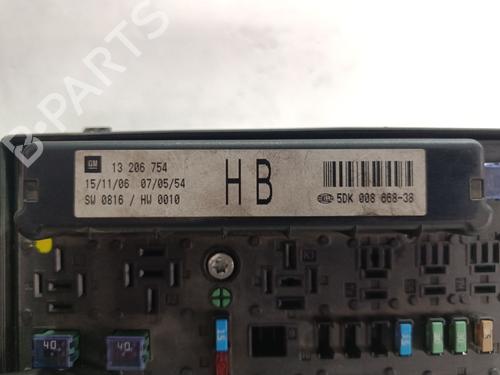 Fuse box OPEL ASTRA H (A04) 1.9 CDTI (L48) | BP37027587E1 - Image 2