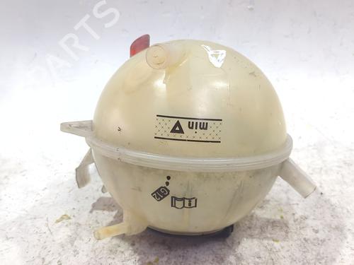 Used Expansion tank Expansion tank 39638041 39638041