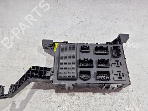 Sikringsdåse JAGUAR X-TYPE I (X400) 2.5 V6 All-wheel Drive | BP30962345E1