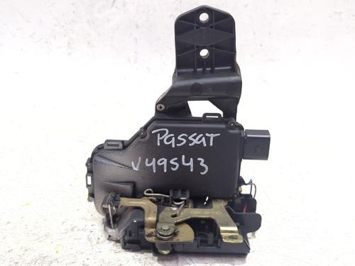 Used Front right lock Front right lock VW PASSAT B5 (3B2) 2.3 VR5 Syncro/4motion (150 hp) 40080308 40080308