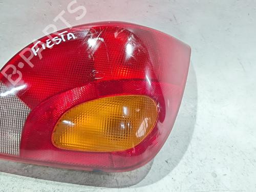 Højre baglygte FORD FIESTA IV (JA_, JB_) 1.25 i 16V (75 hp) 30699621